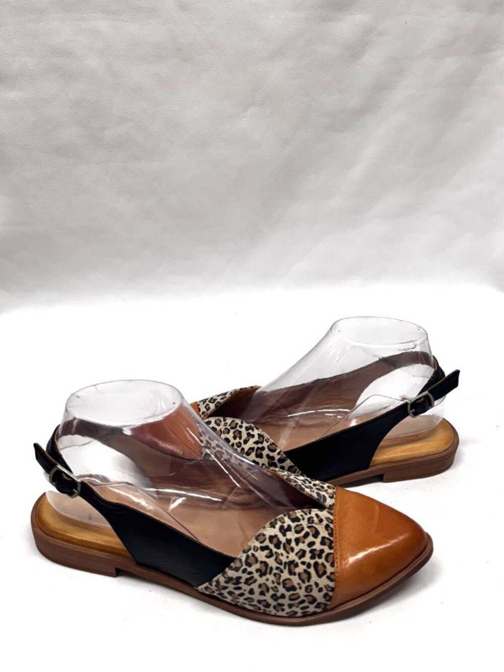 MIZ MOOZ FLORIE WOMEN'S SLING BACK LEATHER FLATS MULTI LEOPARD 37EU / 7US T-216